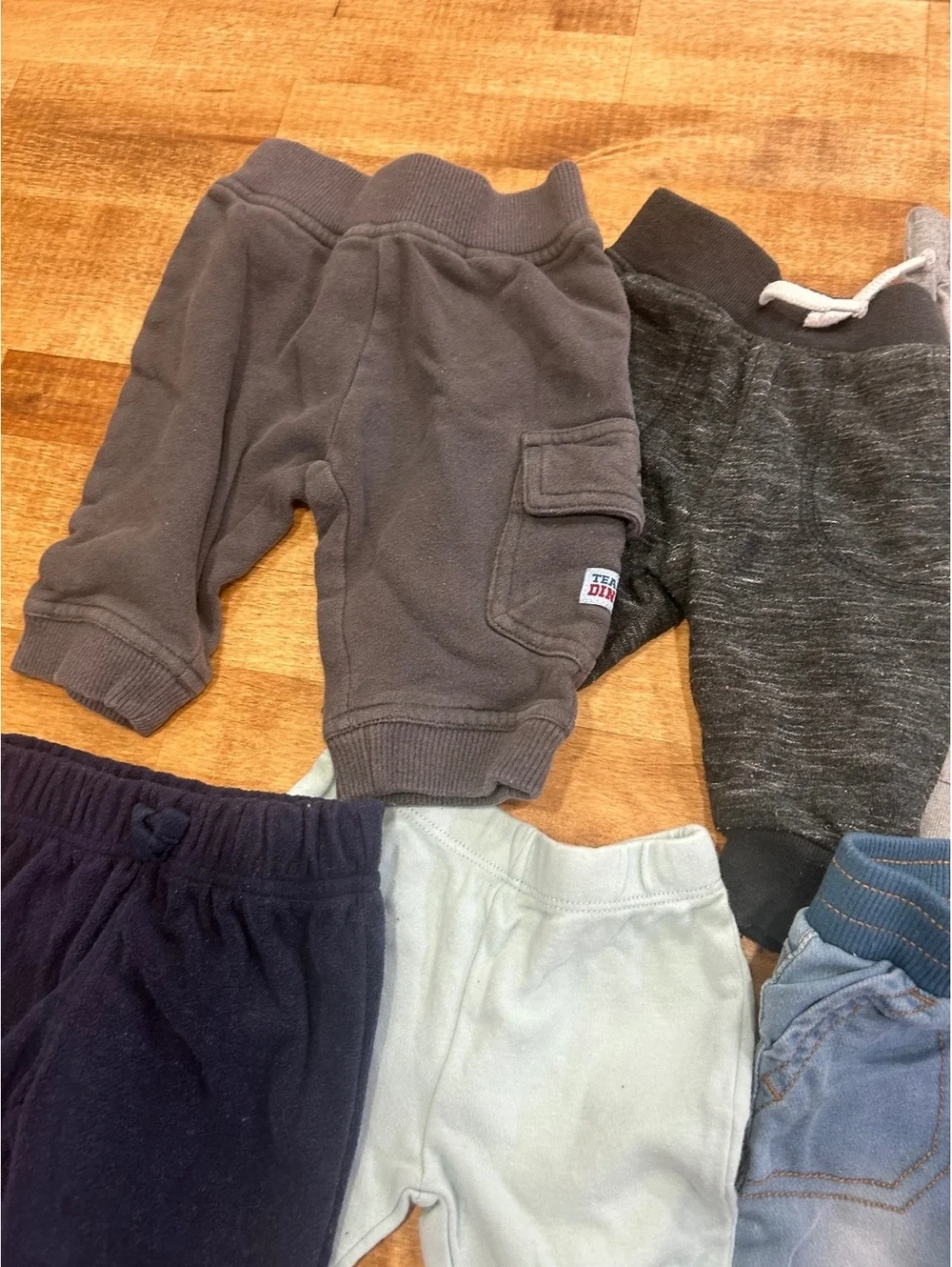 Baby boy Pants and Overalls Lot Size 0-3 Months